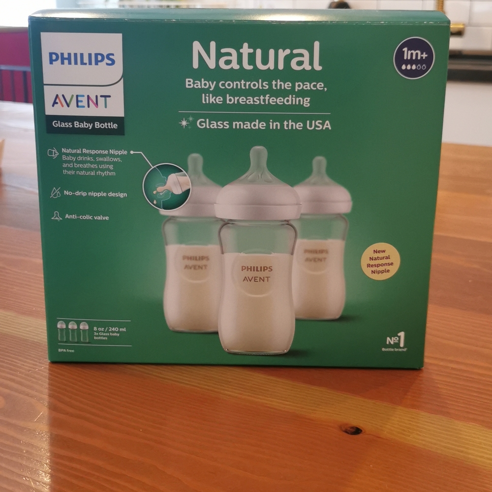 BNWT Philips Avent glass baby bottles 8oz
